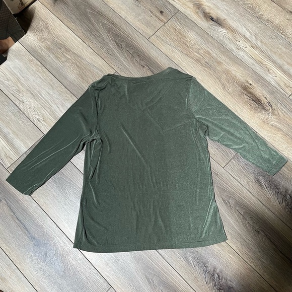 Jaclyn Smith Collection Top Size M - Picture 3 of 5